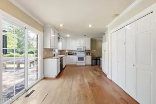 4909 Hermitage Road, Trent Woods, NC 28562 – photo 13: 28-web-or-mls-0C0A5399