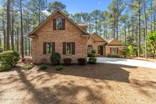 28 Abbottsford Drive, Pinehurst, NC 28374 – photo 3: 1-web-or-mls-DSC01339