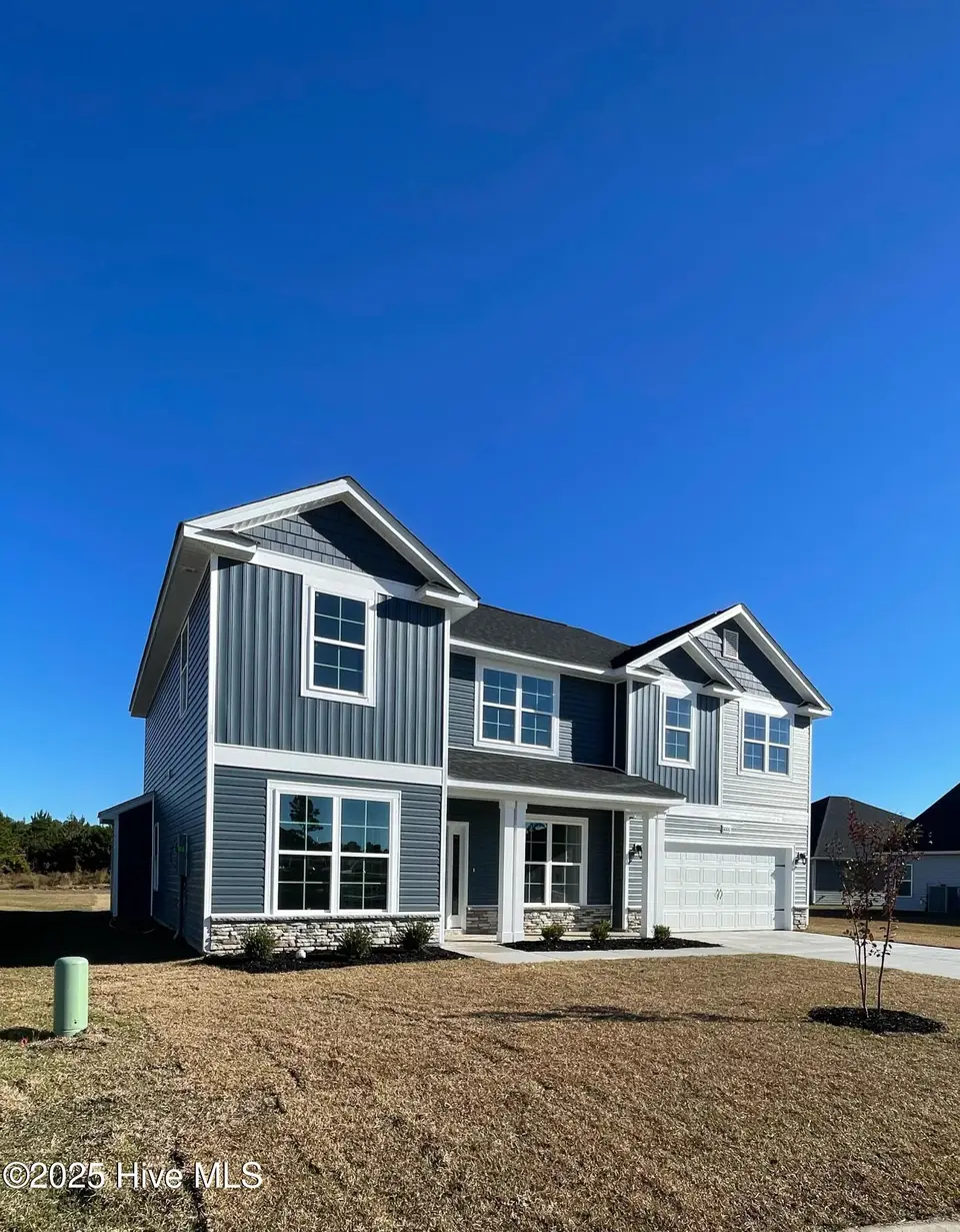 1000 Dynamic One Drive, New Bern, NC 28562 – photo 1 of 45: IMG_1177