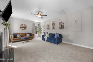 504 Saltworks Lane, Sneads Ferry, NC 28460 – photo 19: 19_living room