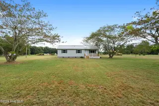 3833 Nc Hwy 903, Rose Hill, NC 28458 — 3-bedroom home, Rose Hill, NC, photo 4 of 33: 5-web-or-mls-Front