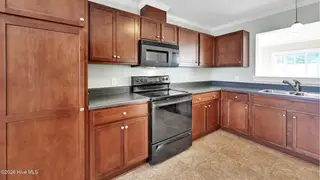 4222 Dudleys Grant Drive E, Winterville, NC 28590 – photo 15: 4222 Dudleys Grant Unit E-14