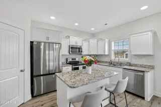 637 Indigo Johnston Drive, Jacksonville, NC 28546 – photo 19: 637IndigoJohnstonDrive-25