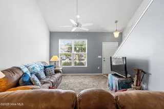 146 Freeboard Lane, Carolina Shores, NC 28467 — 3-bedroom condo in Beacon Townes, Carolina Shores, NC, photo 11 of 40: 9-web-or-mls-CAMMediaLLC.com 142-3