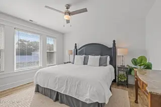 1101 Arendell Street, Morehead City, NC 28557 – photo 12: Upstairs Bedroom 1