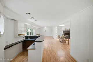 1507 Rivershore Road, Elizabeth City, NC 27909 – photo 10: Wet Bar