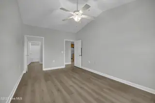 645 Condo Club Drive Unit 302, Wilmington, NC 28412 – photo 12: IMG_6729
