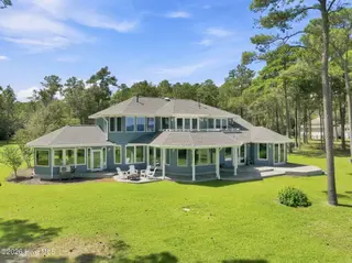 492 Sandy Point Drive, Beaufort, NC 28516 – photo 2: 6-web-or-mls-492 Sandy Point 006