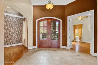 1301 S Moorings Drive, Wilmington, NC 28405 — 4-bedroom home in Landfall, Wilmington, NC, photo 8 of 68: 17_foyer