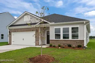 1091 Queensland Lane, Ayden, NC 28513 – photo 2: 4-web-or-mls-LHV_5754_1