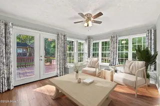6207 Gondolier Drive, New Bern, NC 28560 – photo 6: Sunroom - virtually staged