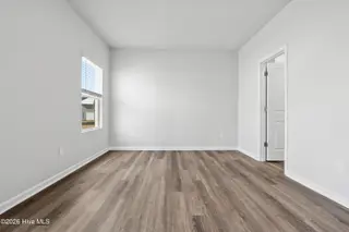 613 S Squires Run Lane, Richlands, NC 28574 – photo 21: Master Bedroom