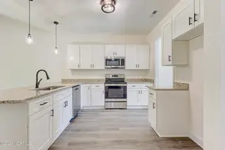 554 Timbercrest Circle SE, Bolivia, NC 28422 – photo 11: 50315609-9C64-4D59-9C8F-6FA6A7A9F2D1_1_1