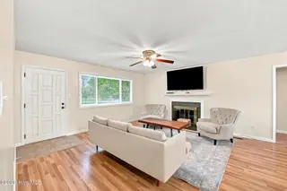 5004 Trent Woods Drive, Trent Woods, NC 28562 – photo 6: 42-web-or-mls-DSC_8698