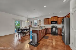 7715 Huron Drive, Wilmington, NC 28412 – photo 7: IMG_4161