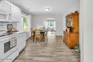 1502 N Hills Court, New Bern, NC 28562 – photo 13: Kitchen