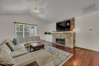 7715 Huron Drive, Wilmington, NC 28412 – photo 4: IMG_4149