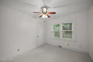 2304 Jefferson Drive, Greenville, NC 27858 – photo 17: 22-web-or-mls-BLS_0036