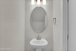 2209 Star Shower Way, Leland, NC 28451 – photo 4: Powder Room