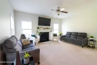 104 Long Pond Drive, Sneads Ferry, NC 28460 – photo 15: Livingroom Cont.