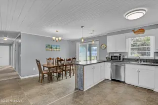 767 E Ocean Road, Holly Ridge, NC 28445 — 3-bedroom home, Holly Ridge, NC, photo 13 of 39: Kitchen/Dining