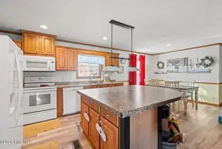 1856 Oxpen Road SW, Supply, NC 28462 – photo 7: 12-web-or-mls-Cammediallc.com (19 of 32)
