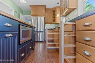 109 Wayne Drive, Wilmington, NC 28403 – photo 9: 33-web-or-mls-DSC00662