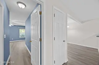 3967 Winds Ridge Drive, Wilmington, NC 28409 — 3-bedroom townhome in Winds Ridge, Wilmington, NC, photo 20 of 54: 38_hallway