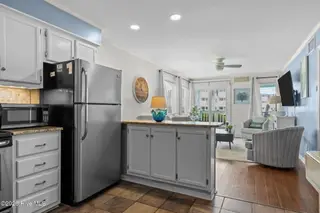 301 Commerce Way 101, Atlantic Beach, NC 28512 – photo 10: 17-web-or-mls-1S3A7505