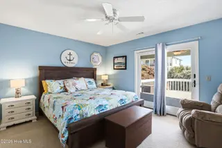 315 Brunswick Avenue W, Holden Beach, NC 28462 – photo 12: 16_315_brunswick_ave_w_016