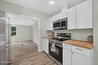 145 Bellhammon Forest Drive, Rocky Point, NC 28457 – photo 13