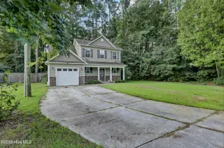 320 Lakewood Drive, Jacksonville, NC 28546 – photo 3