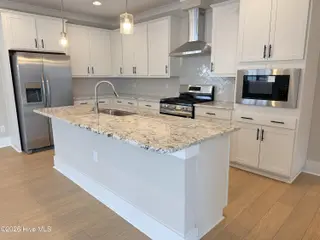 112 Flat Clam Drive, Wilmington, NC 28401 – photo 10: Kitchen