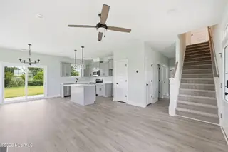 112 Eastbay Way, Beaufort, NC 28516 – photo 20: 11-web-or-mls-112 Eastbay Way 033