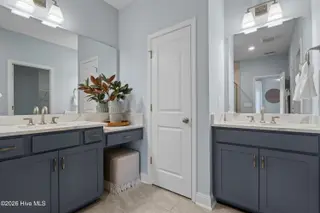 136a Arnette Drive SW 17a, Ocean Isle Beach, NC 28469 – photo 20: Owners bath