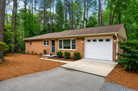 435 Midland Road, Southern Pines