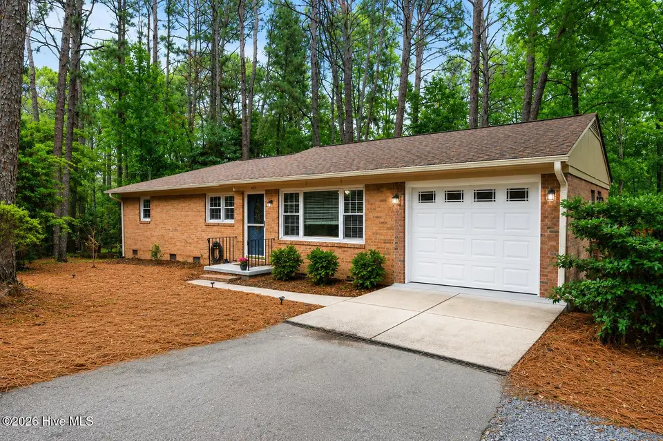 435 Midland Road, Southern Pines, NC 28387 – photo 1 of 42: Front of home