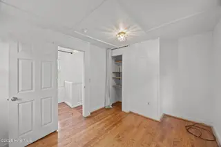 711 Queen Street, New Bern, NC 28560 – photo 15: Nice Size Rooms