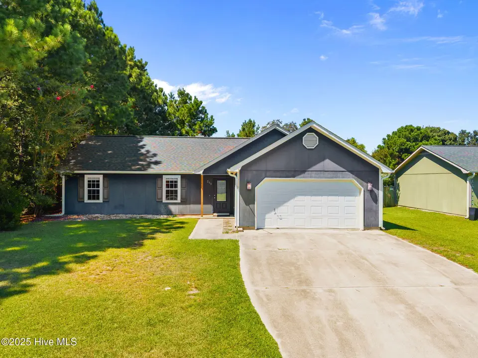 268 Parnell Road, Hubert, NC 28539 – photo 1 of 47: 1-web-or-mls-268 Parnell Rd. 67