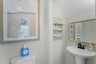 920 E Pelican Drive, Oak Island, NC 28465 – photo 10: 10-web-or-mls-BTS02467