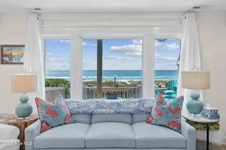 7803 Ocean Drive East, Emerald Isle, NC 28594 – photo 20: 7803_E_Ocean_Drive_#E_016_Living_Room