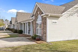4101 Bluebill Drive 6, Greenville, NC 27858 – photo 3: 11-web-or-mls-BLS_0008