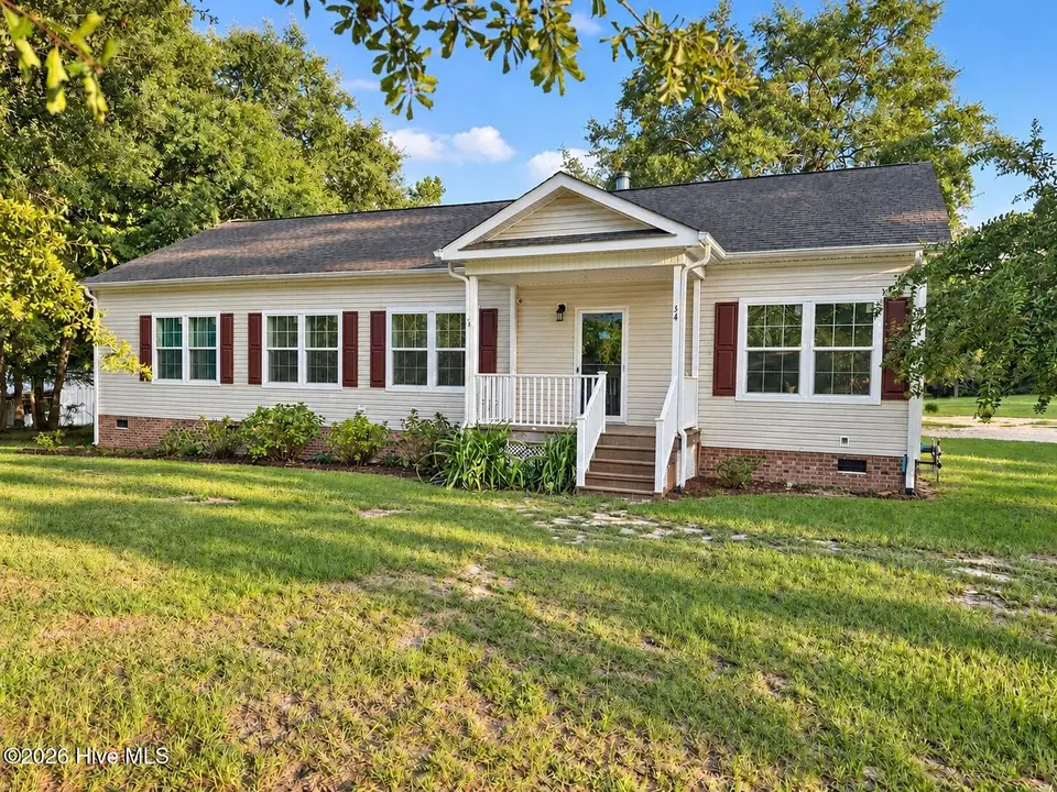 673 Pecan Road, Dudley, NC 28333 – photo 1 of 13: Front