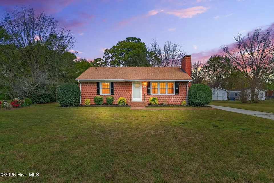 105 Forest Drive, Goldsboro, NC 27534 – photo 1 of 34: 1