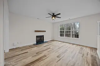 111 Dockside Drive, Jacksonville, NC 28546 – photo 8: 9-web-or-mls-111 Dockside Dr. 15
