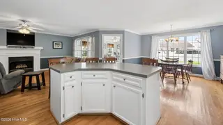 3916 Edgestone Court, Winterville, NC 28590 — 3-bedroom home in Vancroft, Winterville, NC, photo 8 of 38: 22-web-or-mls-3916 Edgewood Court-13