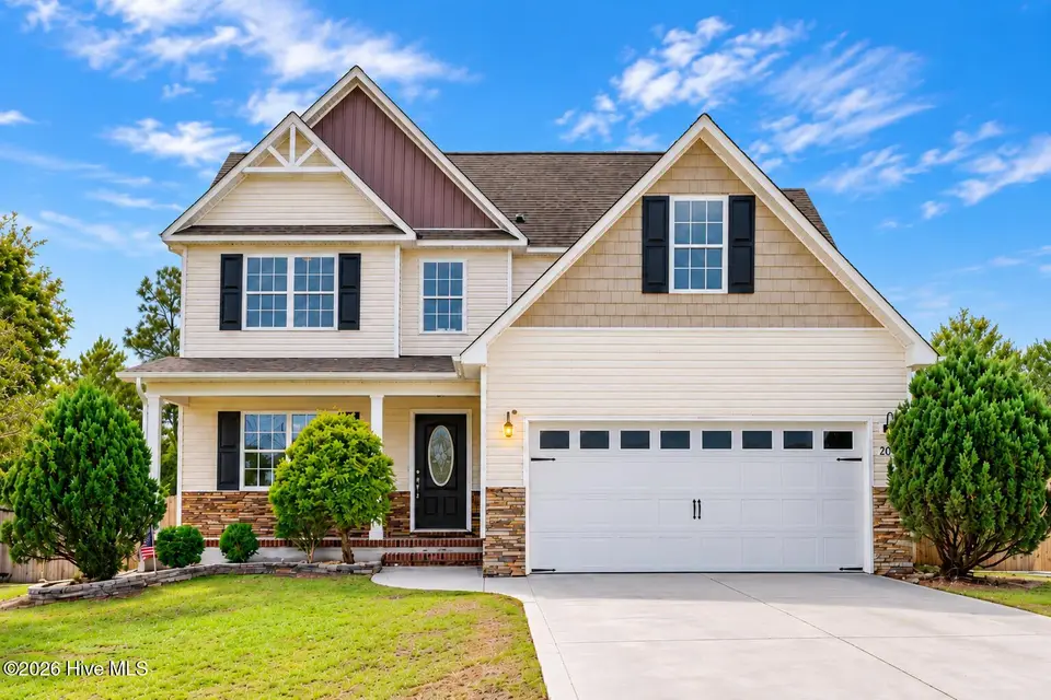 264 Rowland Drive, Richlands, NC 28574 — 3-bedroom home in Bradford Estates, Richlands, NC, photo 1 of 51
