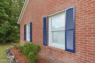 3605 Plantation Road, Morehead City, NC 28557 – photo 5: 48-web-or-mls-IMG_3303