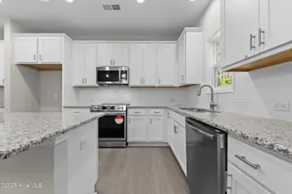 509 Watauga Lane 544, Aberdeen, NC 28315 – photo 13: 14-web-or-mls-707A8308