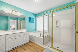 9911 Chrissie Wright Court West, Emerald Isle, NC 28594 – photo 24: 25-web-or-mls-IMG_8224